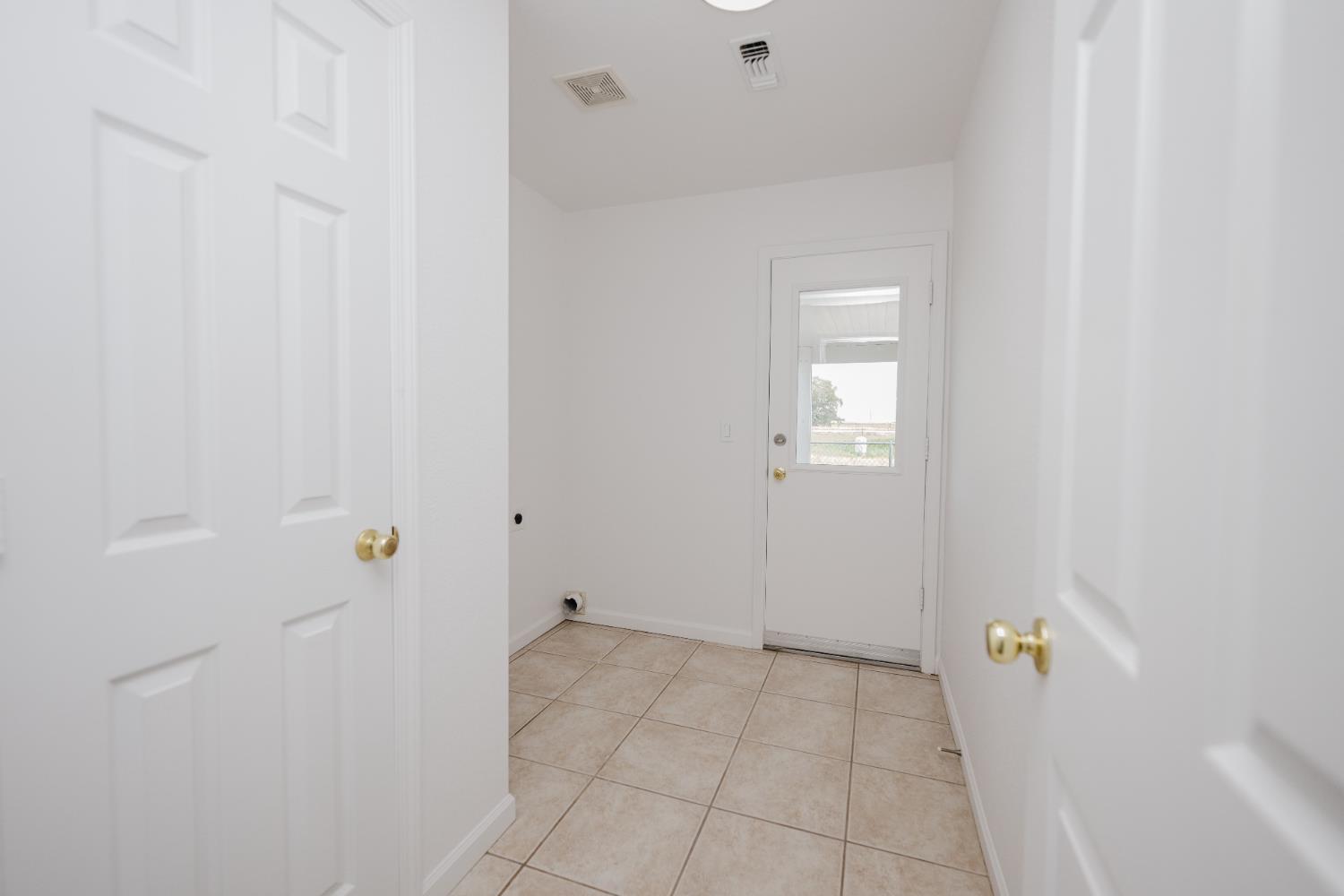 41358 Avenue 14, Madera, CA 93636