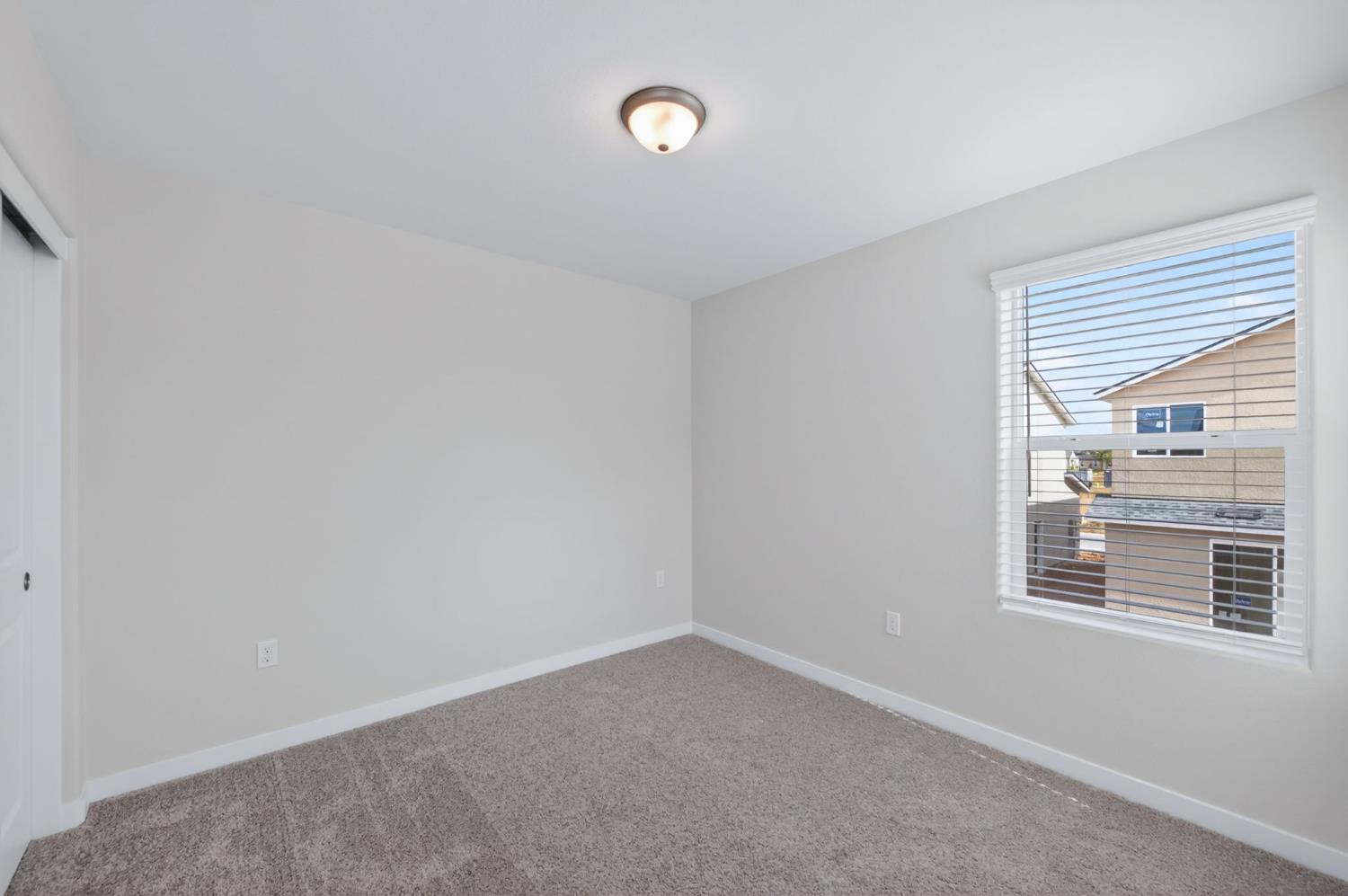 787 Laina Ave, Madera, CA 93636