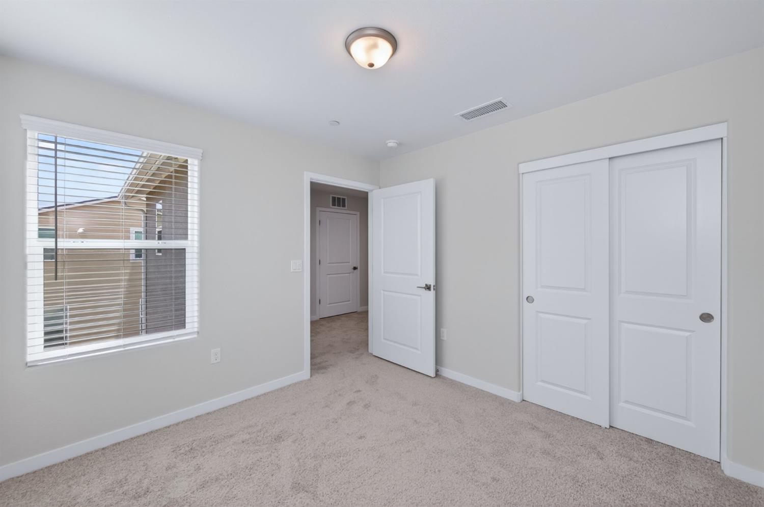 787 Laina Ave, Madera, CA 93636