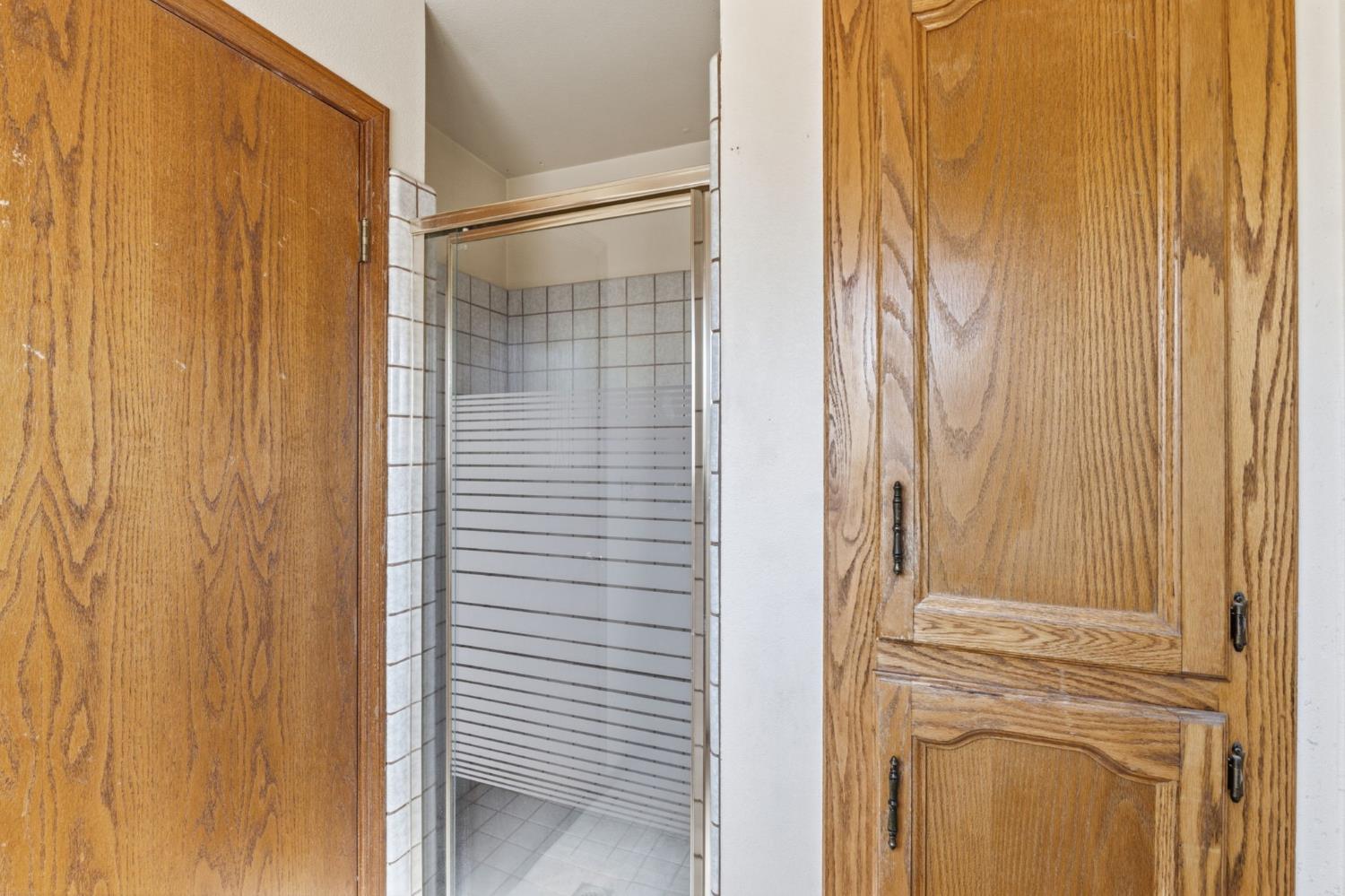 19098 Deane Dr, Madera, CA 93638