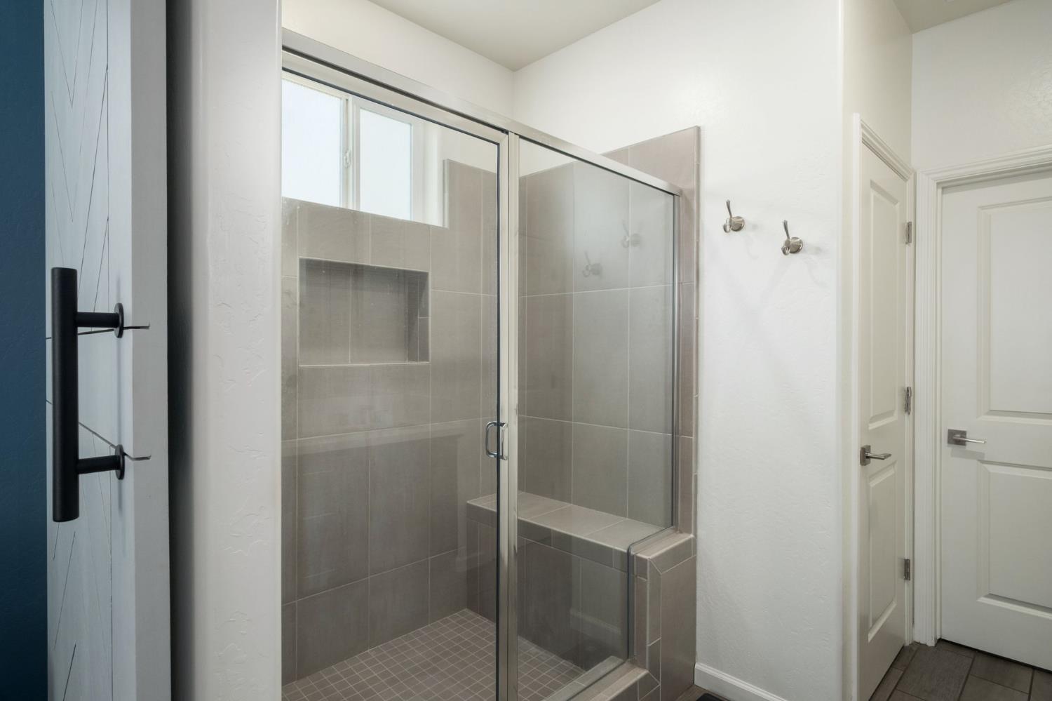 644 Atlantica Dr S, Madera, CA 93636