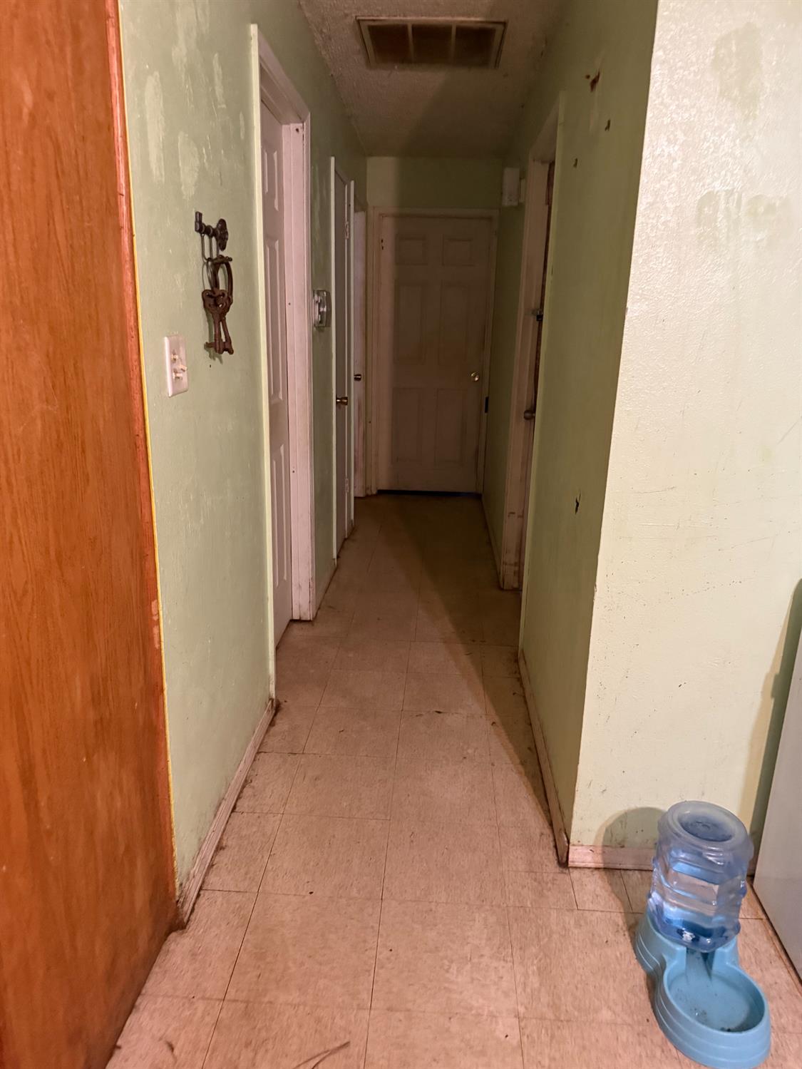 7281 N College Ave, Pinedale, CA 93650