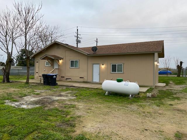 15792 RAYMOND Rd, Madera, CA 93638