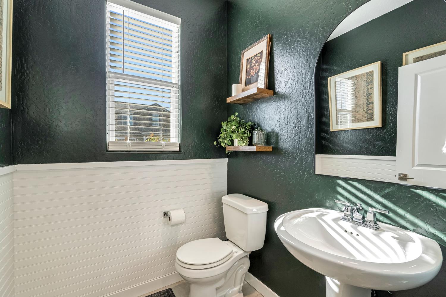 367 Talus Way S, Madera, CA 93636