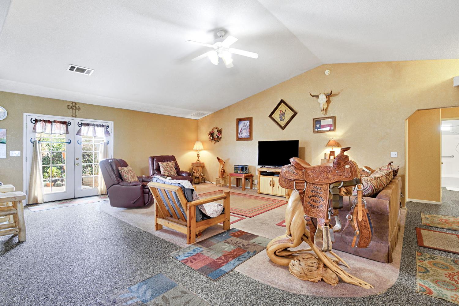 20689 Olympia Rd, Madera, CA 93638