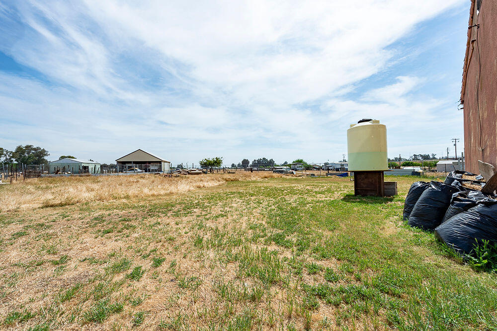 2803 Sharon Blvd, Madera, CA 93638